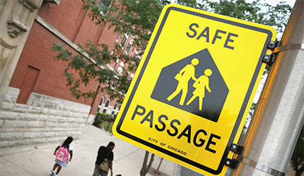  Governor Quinn and Mayor Emanuel Thank New Safe Passage Workers