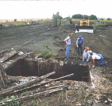 An image of a mine open shaft.